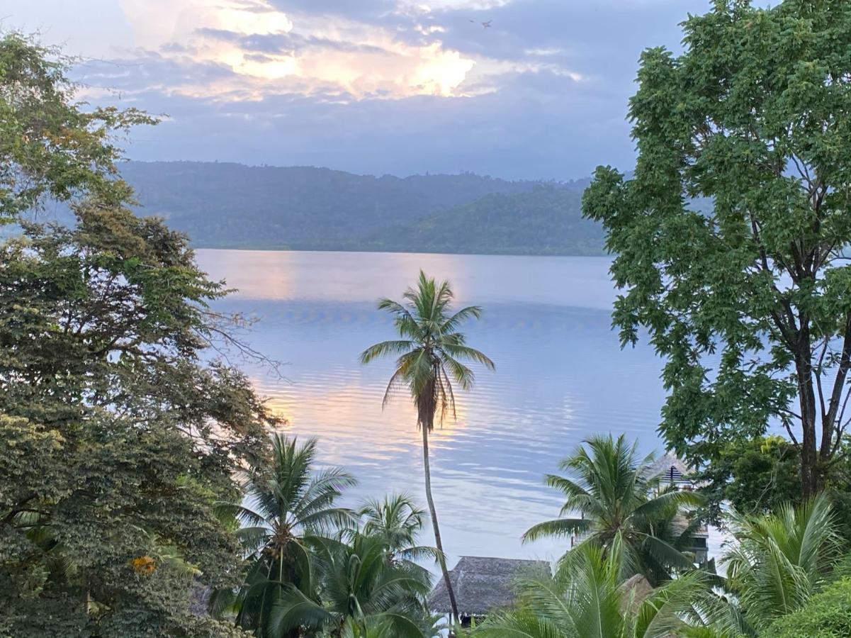 Finca Vela Lodge Bocas del Toro Eksteriør billede