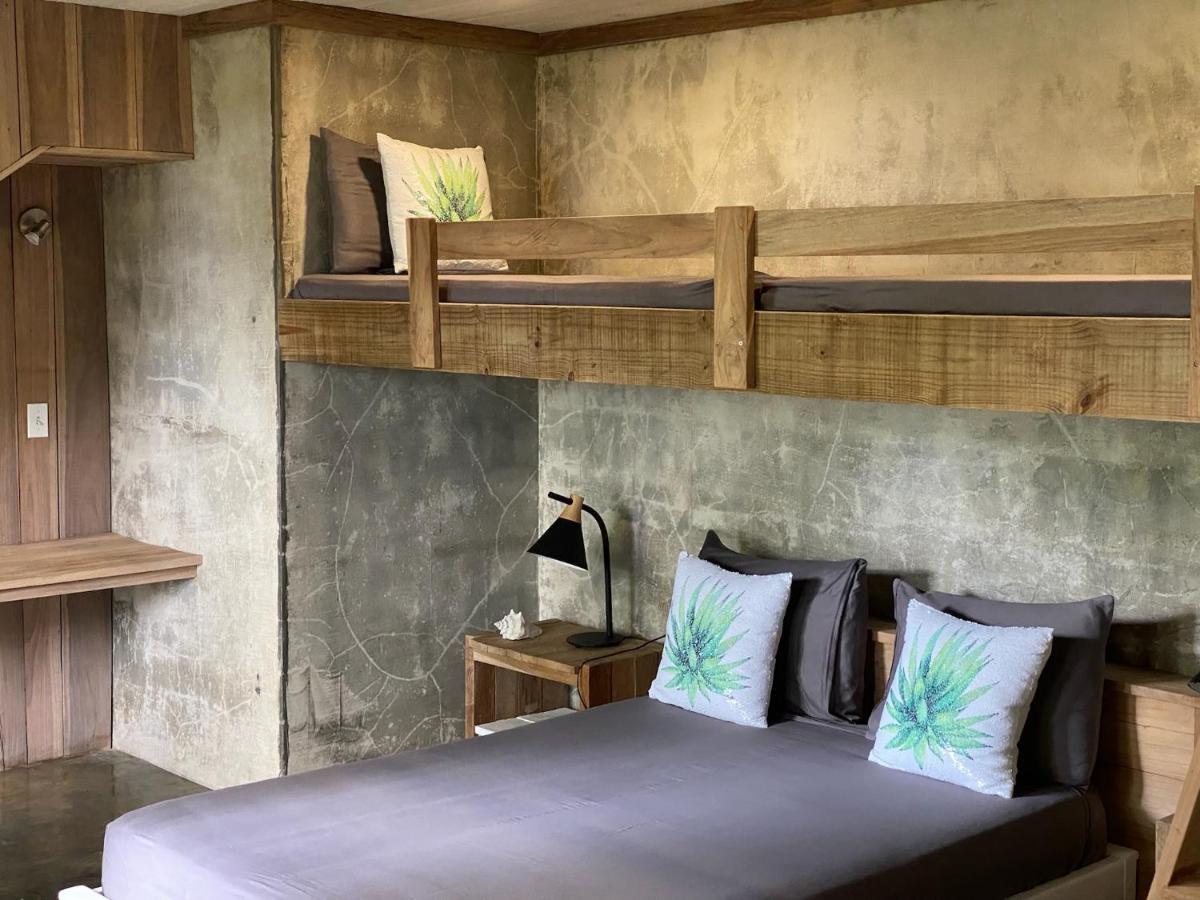 Finca Vela Lodge Bocas del Toro Eksteriør billede